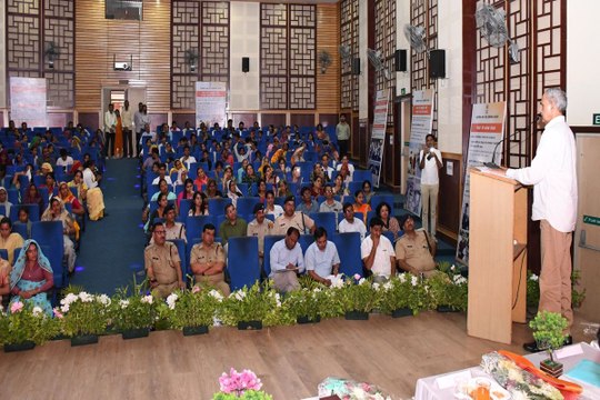 swm news: सचिव अमित यादव बोले: अंतिम पंक्ति में बैठे पात्र व्यक्ति तक पहुंचे सरकारी योजनाओं का लाभ