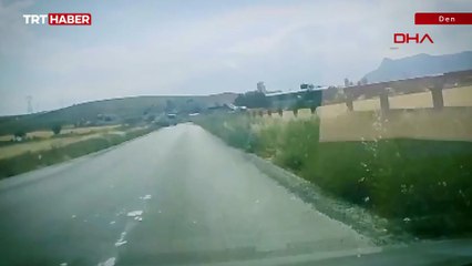 Kamyondan düşen mermere çarpmaktan son anda kurtuldu