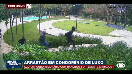 Veja momento em que condomínio de luxo é invadido por bandidos