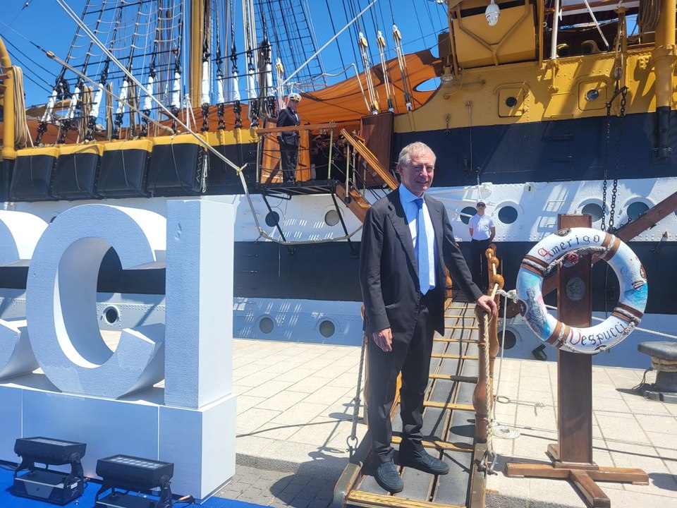 Urso a Civitavecchia: "Dalla chiusura della centrale a carbone una svolta per lo sviluppo del territorio"