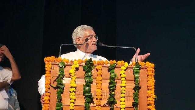 सीएम के सामने बोले पूर्व मंत्री ग्रोवर- दीपेंद्र हुड्डा विपक्ष में बैठे है, फिर भी डीसी को बुरी तरह धमकाते हैं