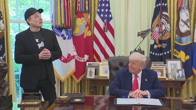 Elon Musk flipa con el despacho Oval