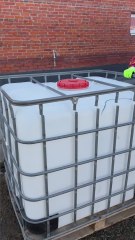 DIY hot tub made from a plastic cube! 🔥