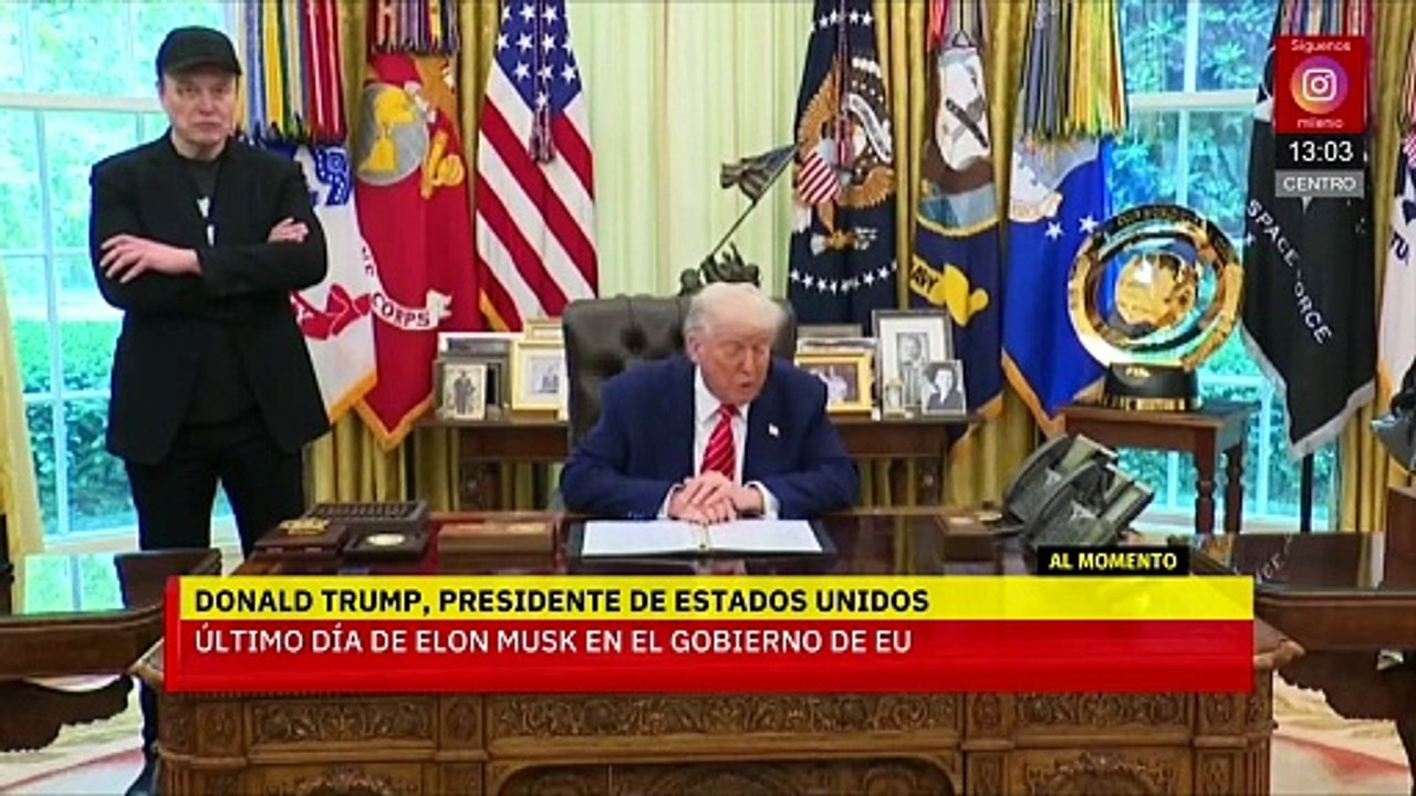 Donald Trump se despide de Elon Musk durante acto en la Casa Blanca