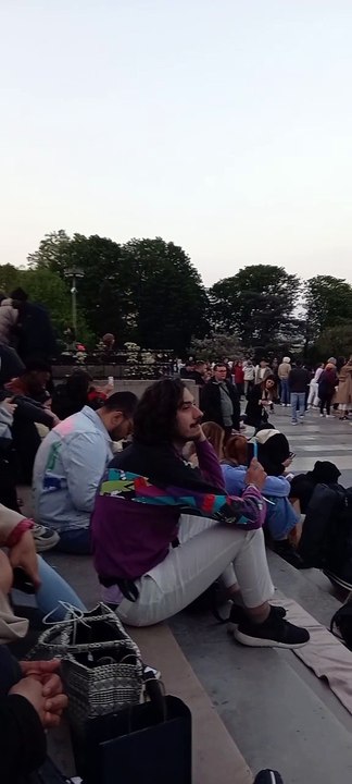 Parisian Music Vibe Around Eiffel Tower #musicvideo  #magical #eiffeltower #traveling  #music  (52)