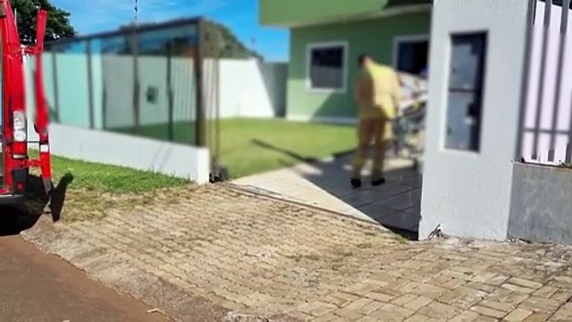 Idosa é socorrida após sofrer queda no bairro Universitário