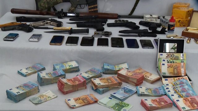 Portogallo, maxi operazione antidroga: smantellata rete criminale nell’Alentejo, 13 arresti