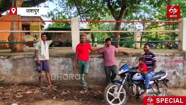 गांव में जंगल बचाने की अनोखी मुहिम, 47 हेक्टेयर में फैले जंगल की ग्रामीण कर रहे रक्षा
