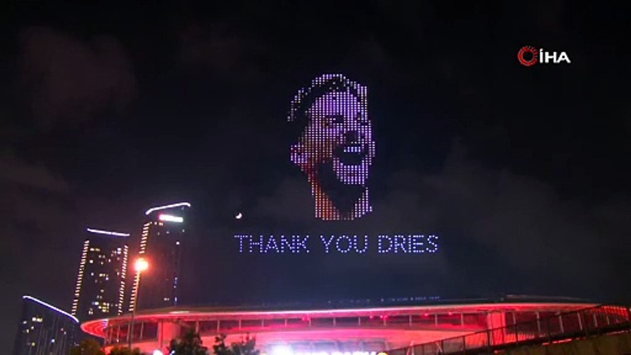 Galatasaray’dan 5 yıldızlı dron şov! Şampiyonluk kutlamaları görsel şölenle taçlandı
