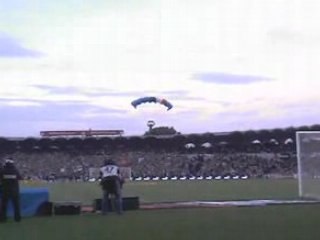 Bordeaux - Sochaux 2008 Arrivé Parachutiste