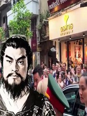 Trump đưa ra lời khuyên về hôn nhân sau video lan truyền về cảnh vợ Macron đẩy mặt ông