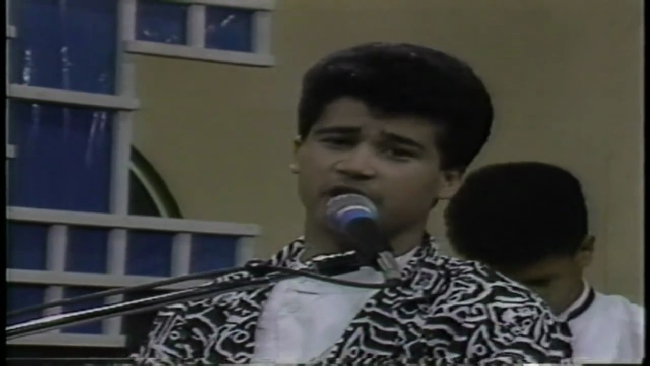 Carlos David - Esa Niña no me Quiere - Micky Suero Videos Salsa/Merengues Clasicos