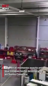 Las intensas lluvias que azotaron Santa Catarina, Nuevo León, provocaron el colapso del techo de una empresa. El momento fue captado en video por trabajadores, y afortunadamente no se reportan personas lesionadas.