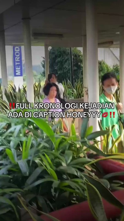 Mendapatkan Tindakan Rasisme, Seorang Wanita Dipukul dan Dikatai Teroris