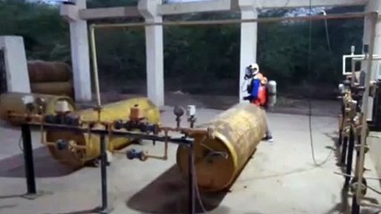 हवाई हमले में 20 हुए घायल, क्लोरिन रिसाव पर तुरन्त पाया काबू, घायलों को देखने पहुंचे अधिकारी