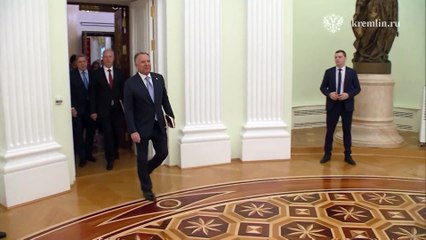 Hamás responde a la propuesta de EEUU y ofrece la entrega de diez rehenes y 18 cuerpos