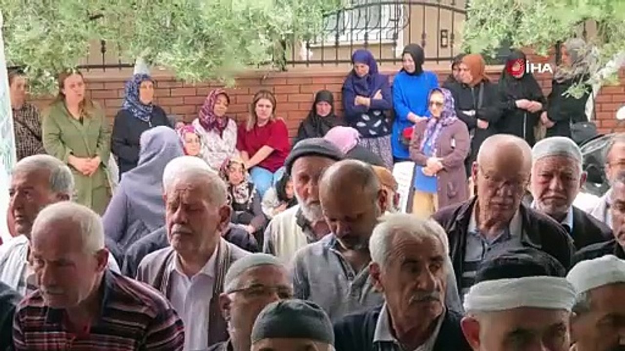 Bağ evinde balta ile öldürülen 25 yaşındaki genç adam toprağa verildi