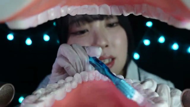 Deep Clean on Fake Teeth 😲 | ASMR Dental Dummy Cleaning