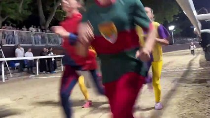 Palio di Ferrara. San Giorgio vince la Corsa delle putte