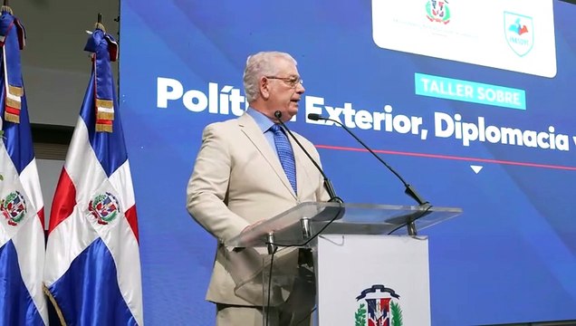 Ministerio de Relaciones Exteriores capacita a periodistas en Política Exterior y Diplomacia