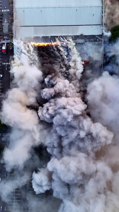 Dramatic aerial footage from blaze at Northampton retail park