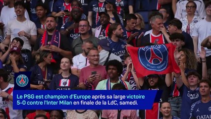 Les supporters en feu au Parc des Princes