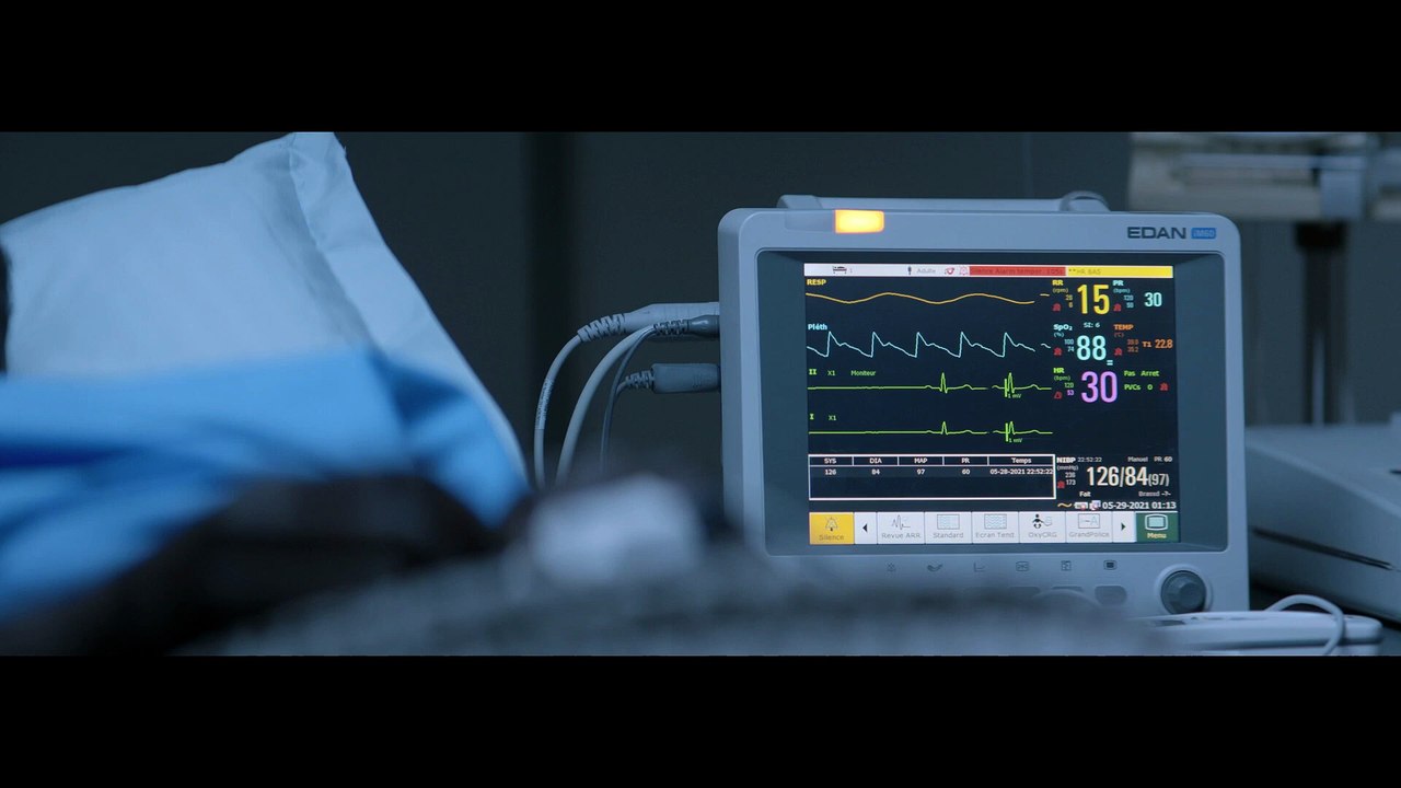 L'uomo sbagliato | show | 2005| S3 | Official Trailer