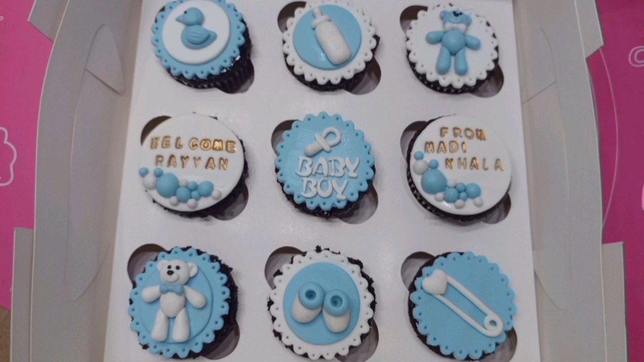 its a boy cupcakes