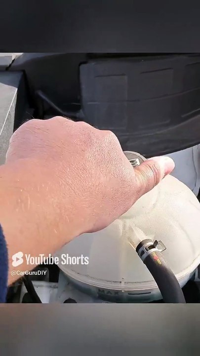 Why You Should NEVER Open a Hot Radiator – The Shocking Consequences!