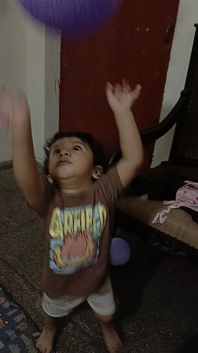Balloon Playing 🌹