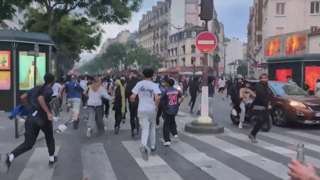 Lo peor de la celebración: cargas policiales, disturbios y bandalismo en París celebrando la Champions League del PSG