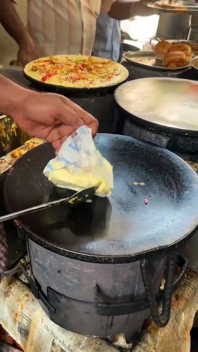 Indian Street Food Mumbai's Most Popular Vada Pav Stall
