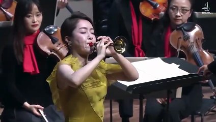 百鳥朝鳳：劉雯雯指揮景煥與廣州交響樂團的精彩嗩吶演出 🎶