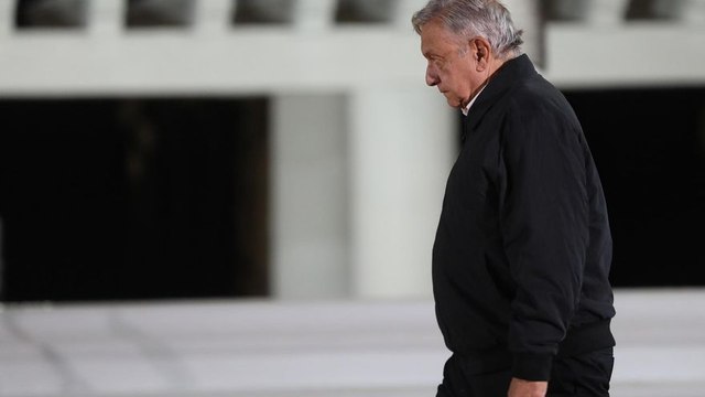 López Obrador reaparece en los comicios para elegir a todos los jueces del país