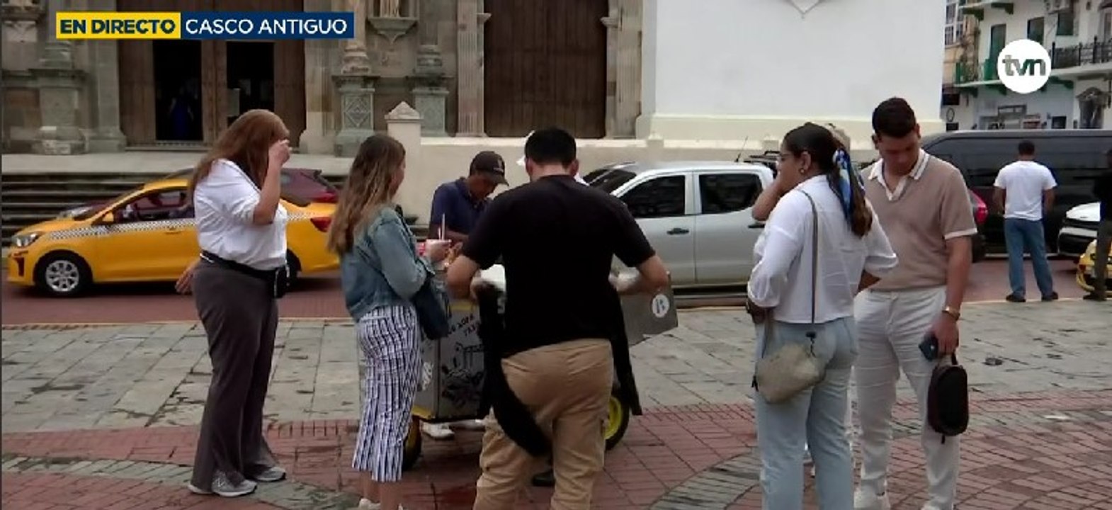 Turistas destacan gastronomía y arquitectura del Casco Antiguo durante su visita a Panamá