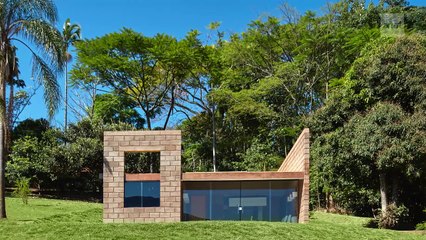 Uma casa feita de rejeitos da mineração