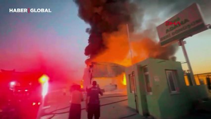 Geri dönüşüm fabrikasında yangın