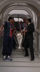 Les joueurs du PSG fêtés en héros après leur sacre en Ligue des champions