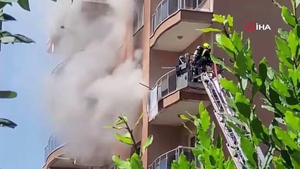 Yedi katlı binada yangın paniği, apartman tahliye edildi