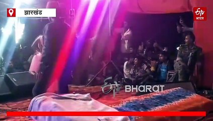 भाकपा माले का क्रांति दिवस कार्यक्रम, बार डांसरों ने खूब लगाए ठुमके, विधायक ने कहा- कार्रवाई होगी