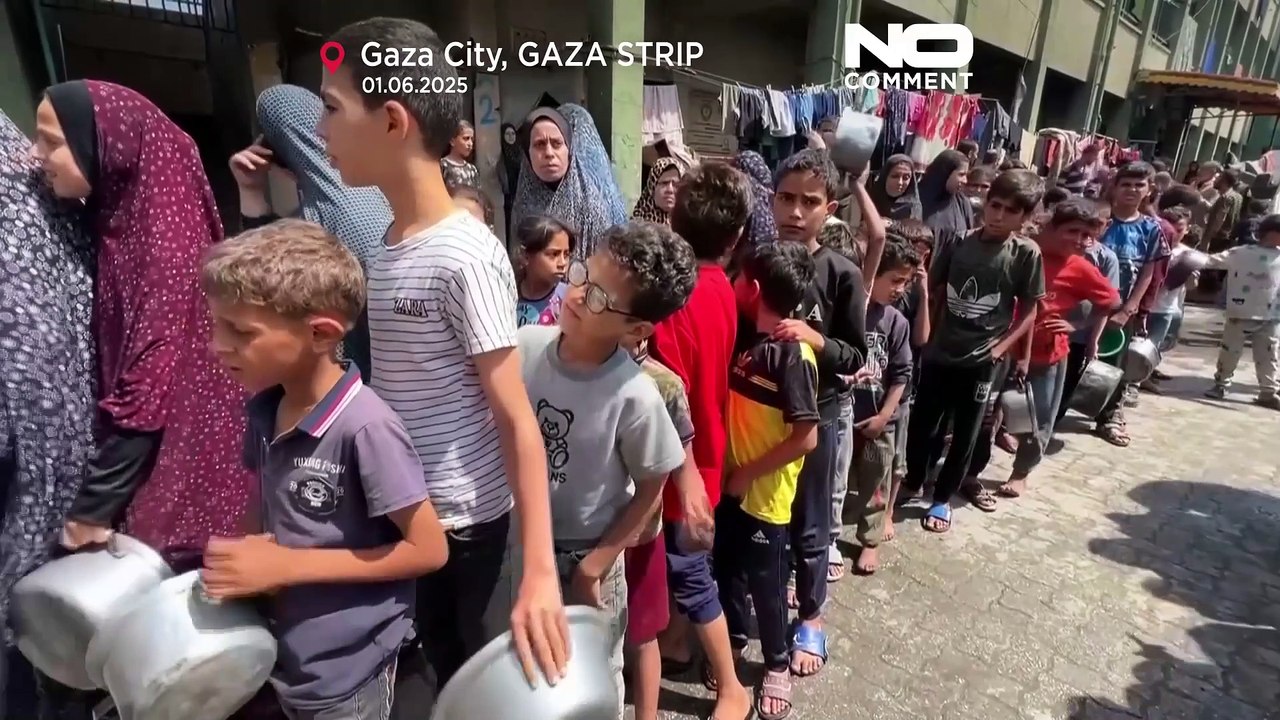 A Gaza aumentano le code per il cibo mentre cresce la fame