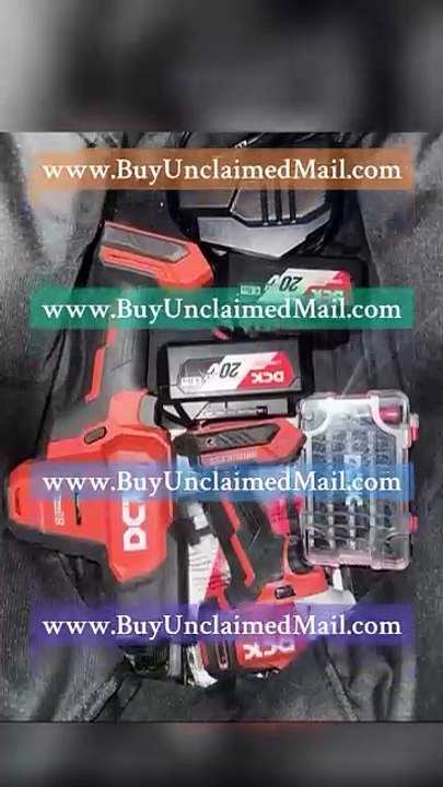 The Cognitive Sciences Underpinning the Mystery Box Addiction