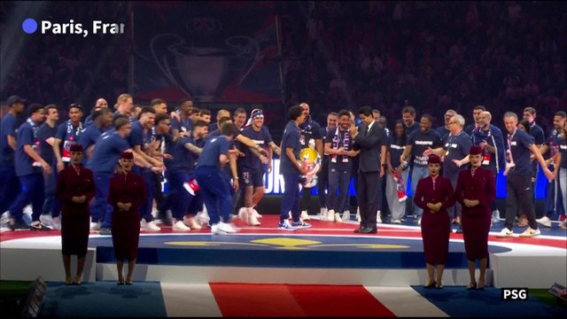 Des Champs-Elysées au Parc des Princes, une journée de festivités pour le PSG