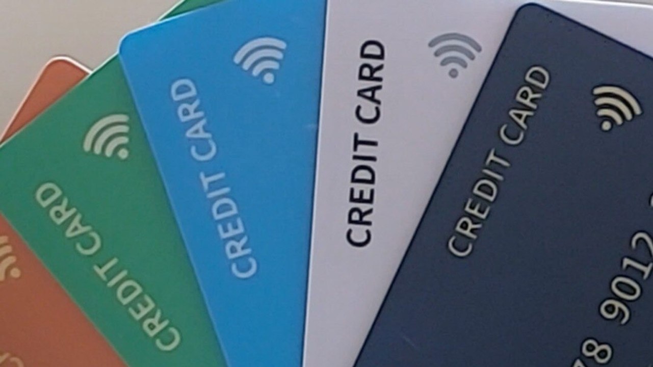 Credit Card यूज़ करते हैं? इन 5 गलतियों से तुरं...