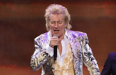 Rod Stewart cancela show nos EUA às vésperas de se apresentar em grande festival europeu