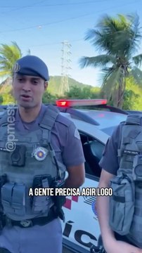 Bebê de um mês é resgatado por PM após se engasgar com leite materno em Guarujá; VÍDEO