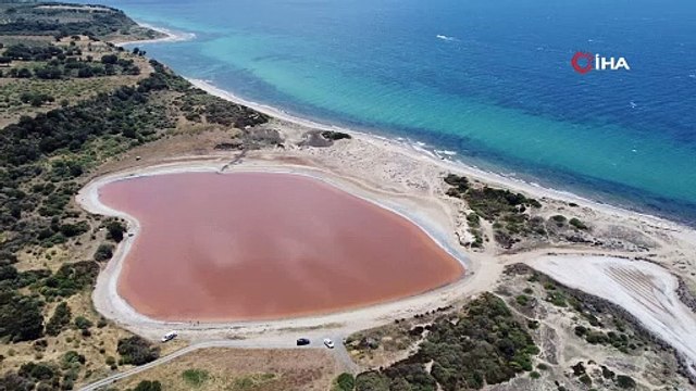 Dünyada sadece 8 tane var! Antik liman, kalpli pembe göle dönüştü