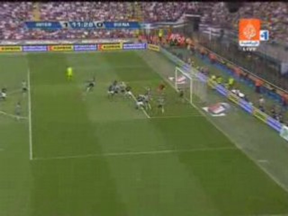 Inter 1 - 0 Siena