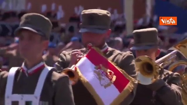 «Decima!»: alla parata del 2 giugno torna il grido degli incursori della Marina