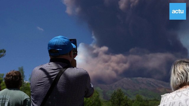 L'Etna, plus grand volcan actif d'Europe est entré en éruption